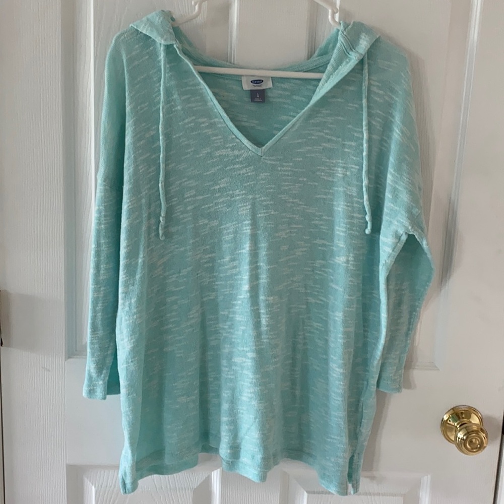 Blue/white light weight knit hoody Large